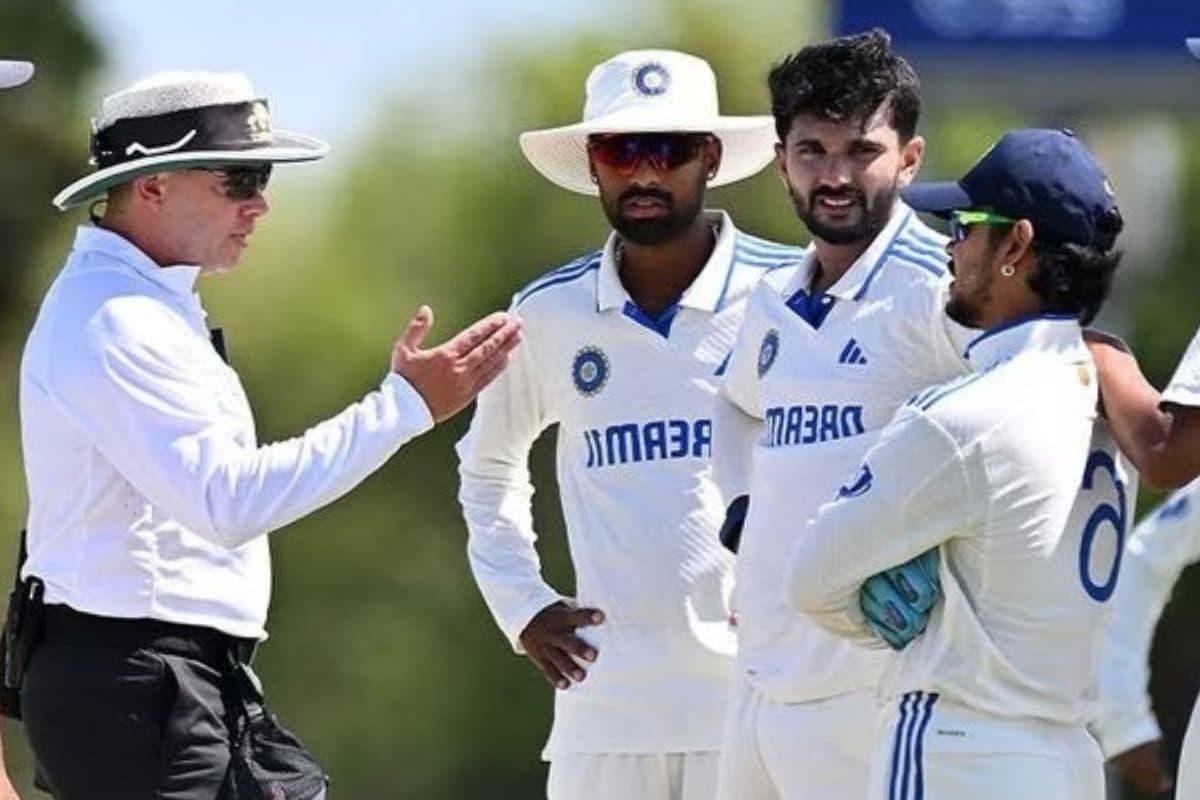Ind A vs Aus A: बॉल टैंपरिंग का आरोप लगा गेंद बदल दी! ऑस्ट्रेलिया में अंपायर पर भड़के ईशान किशन
