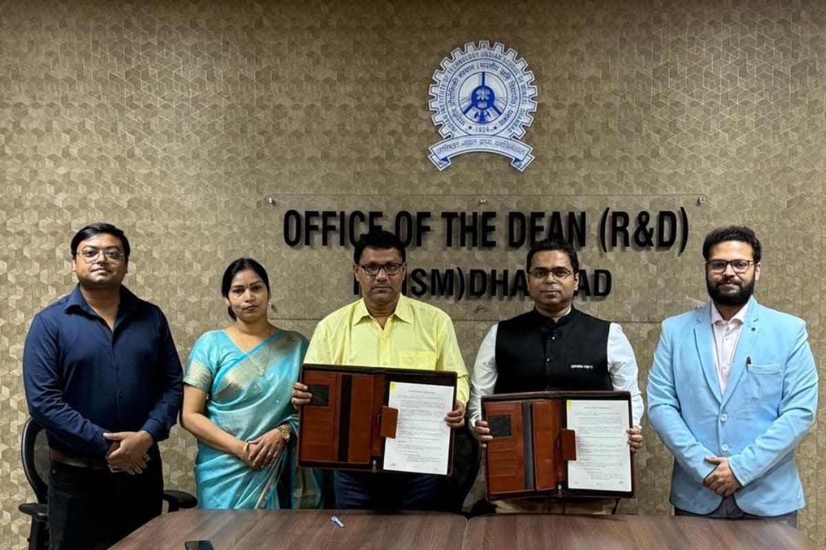 इस्पात क्षेत्र में स्थिरता बढ़ाने के लिए आईआईटी (आईएसएम) धनबाद और सेंत्रा.वर्ल्ड में एमओयू