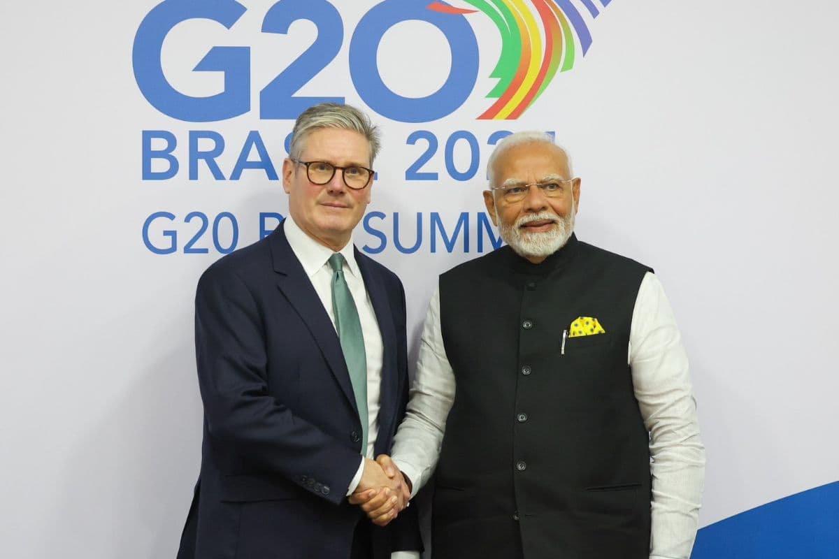 ब्रिटेन में छिपे भगोड़ों पर पीएम मोदी की नजर, कीर स्टार्मर से हुई खास बातचीत