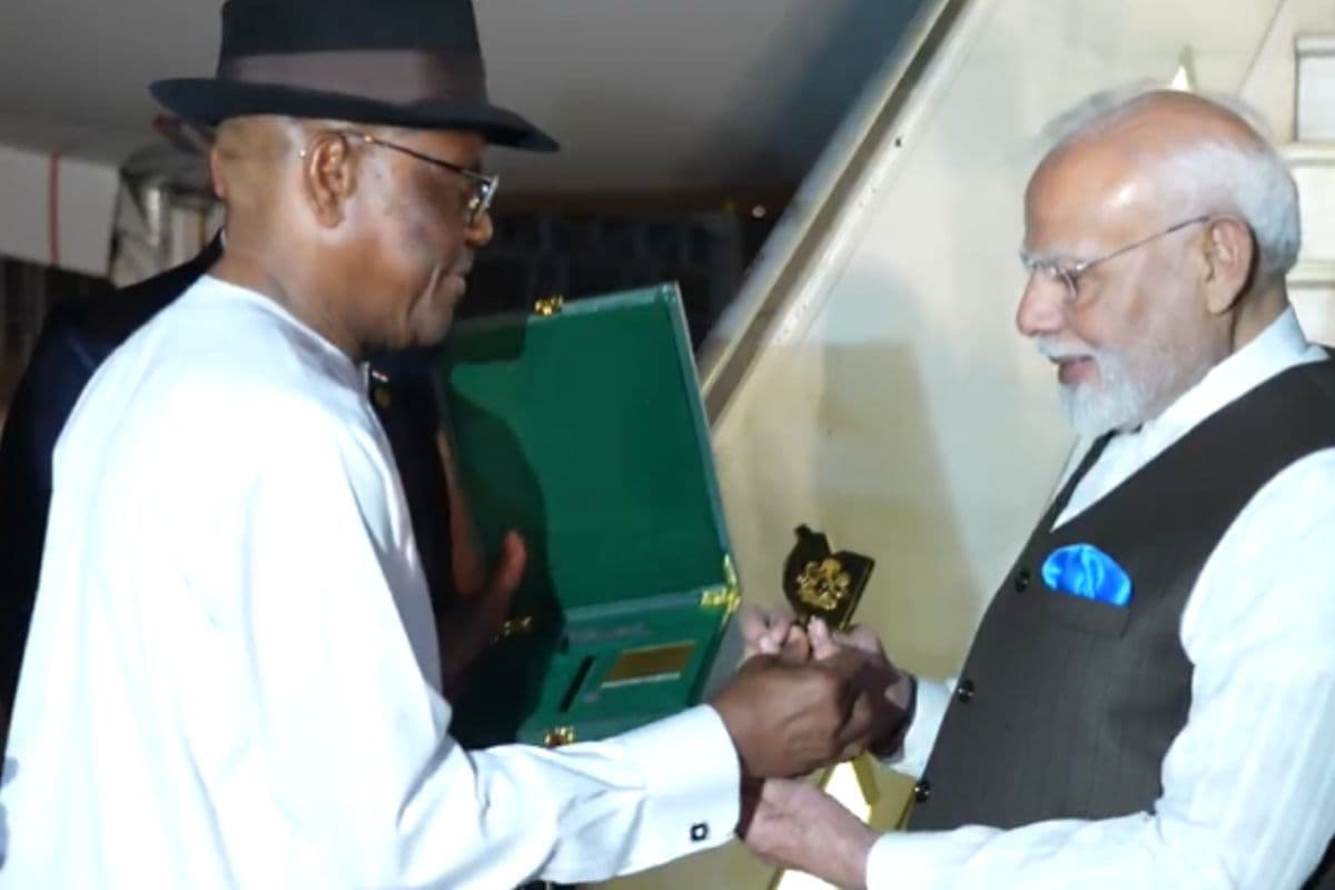 Video: पीएम मोदी के नाइजीरिया पहुंचने पर लगे भारत माता की जय के नारे, देखें वीडियो