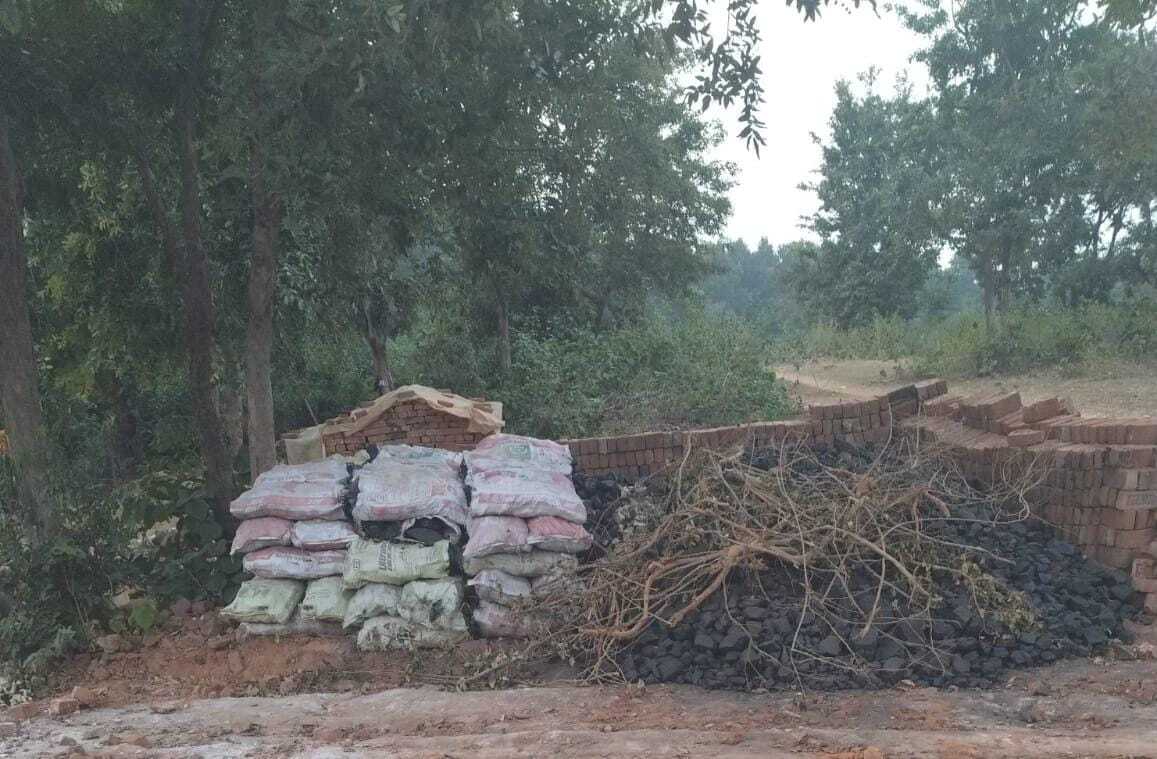 Coal Smuggling: पांच टन कोयला पुलिस ने किया जब्त