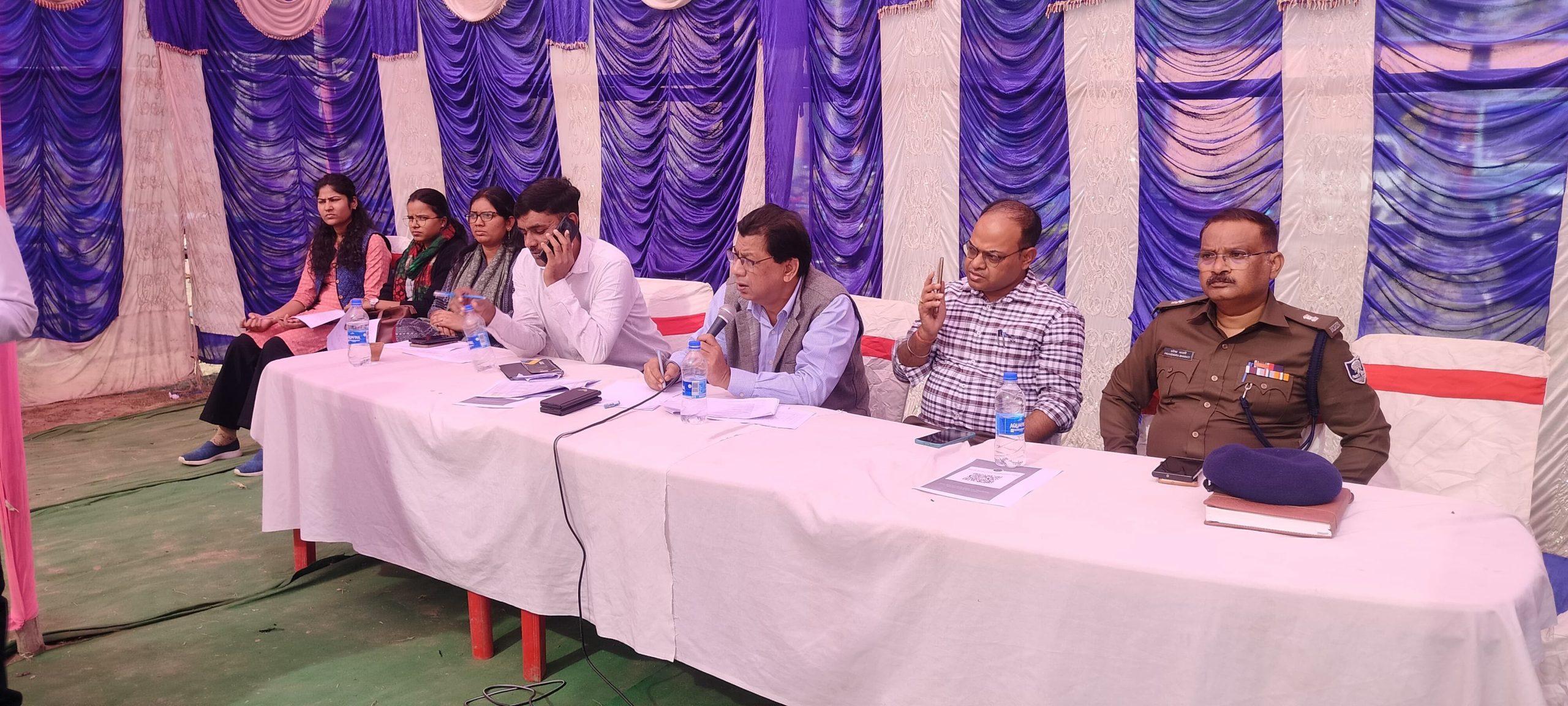 मतदान व मतगणना को लेकर बैठक