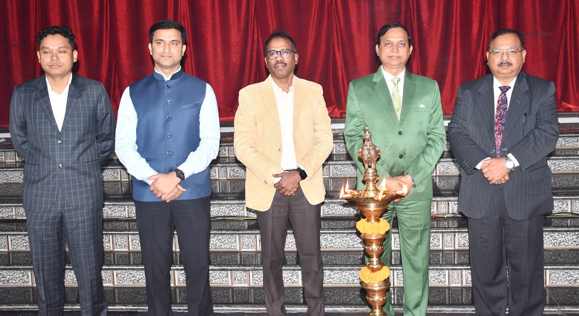 BOKARO NEWS: ज्ञान से तैयार होता है विनम्र व जिम्मेदार नागरिक : पुलिस महानिदेशक