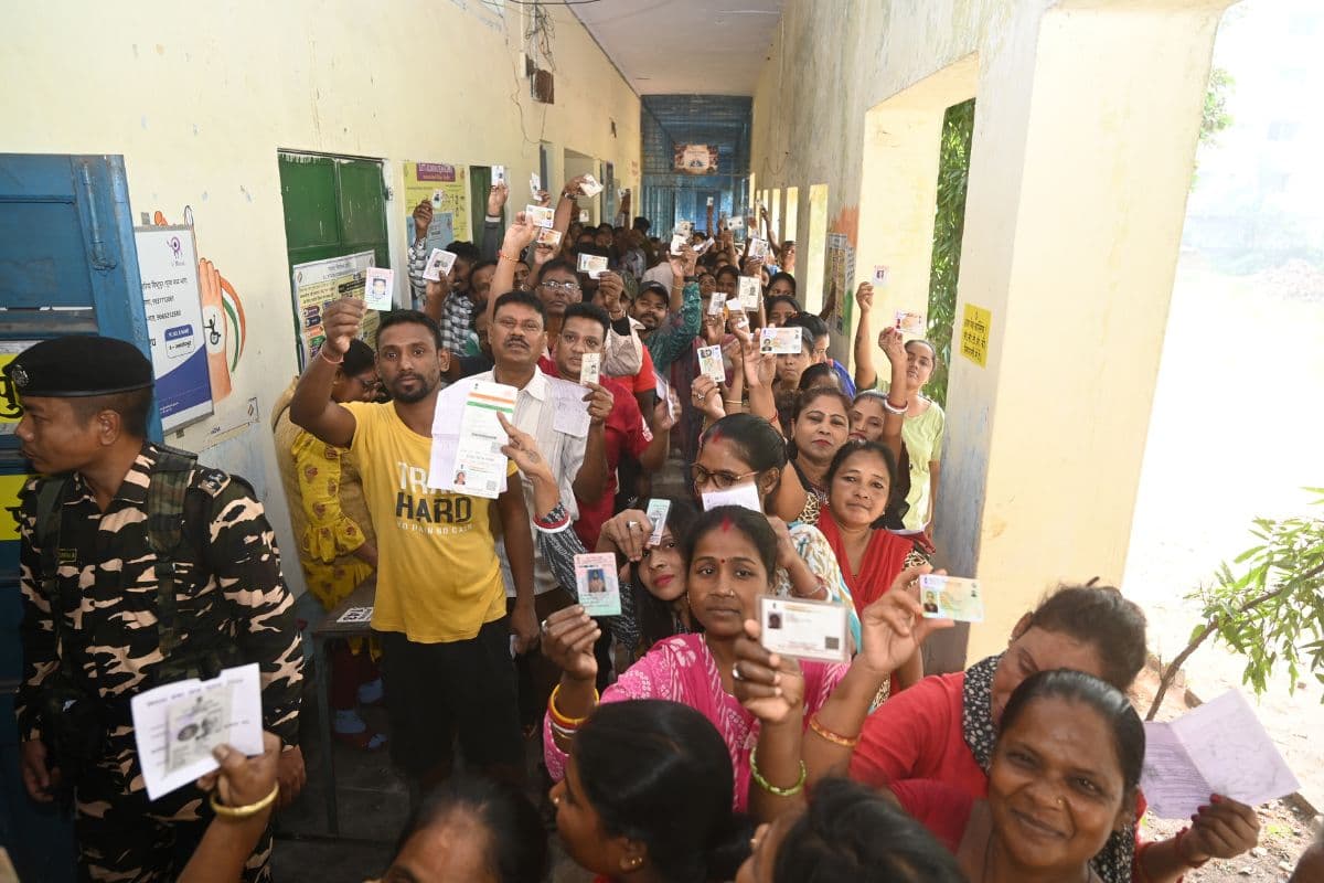 Jharkhand Election 2024: कोल्हान की 14 विधानसभा सीटों में खरसावां में सर्वाधिक 78.71 प्रतिशत वोटिंग, यहां सबसे कम मतदान