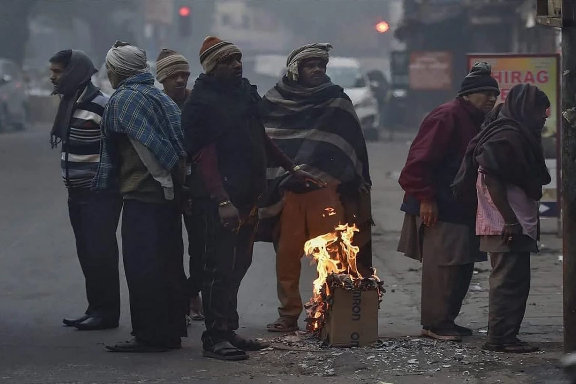 Muzaffarpur Weather: अगले 5 दिनों तक पड़ेगी हाड़ कंपाने वाली ठंड, न्यूनतम पारे में जबरदस्त गिरावट, जानिए मौसम का ताजा अपडेट