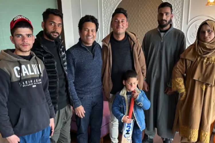 सचिन के फैन ने अडानी को कहा शुक्रिया, पैरा-क्रिकेटर आमिर हुसैन ने बताई दिल की बात