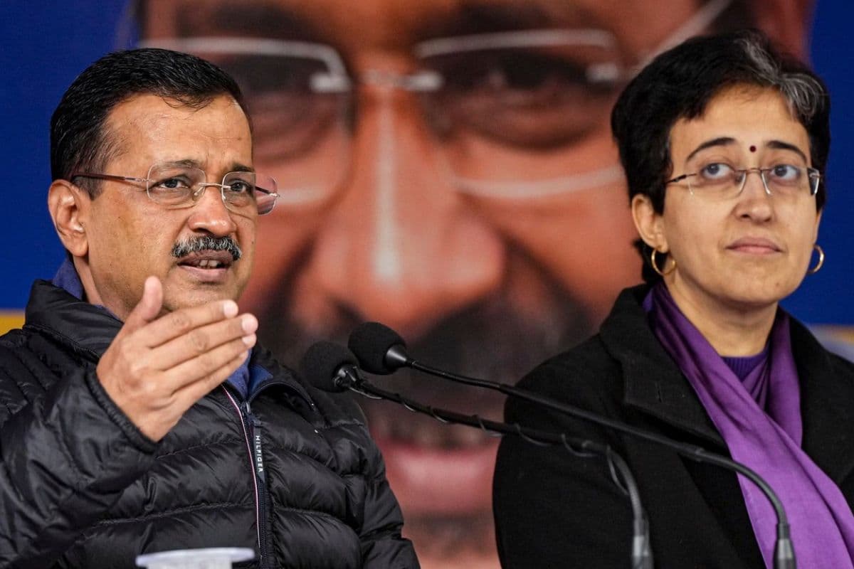 भाजपा का हमला, केजरीवाल पहले दें पुजारियों को 10 साल का एरियर