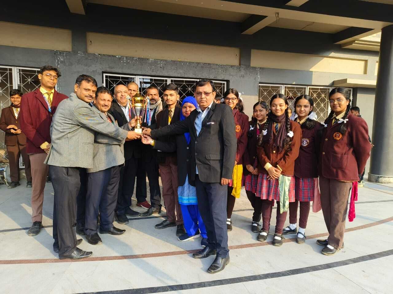 खो -खो टूर्नामेंट में तक्षशिला हाउस बने विजेता