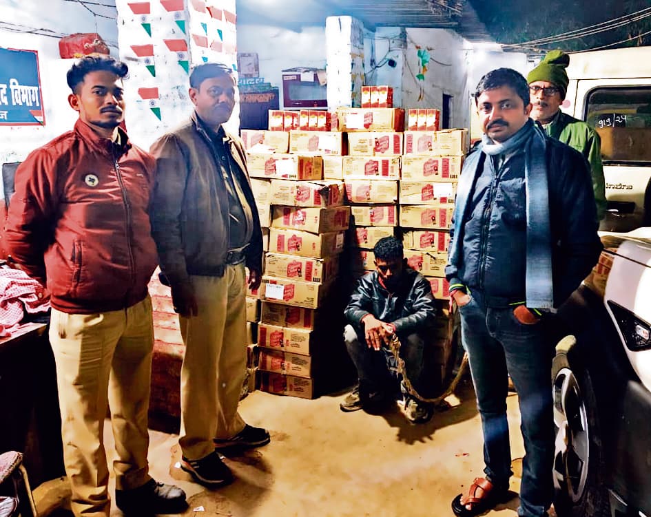 Gopalganj News : मद्य निषेध विभाग ने विशेष अभियान चलाकर 87 लोगों को किया गिरफ्तार, चेकपोस्ट पर सतर्कता बढ़ी