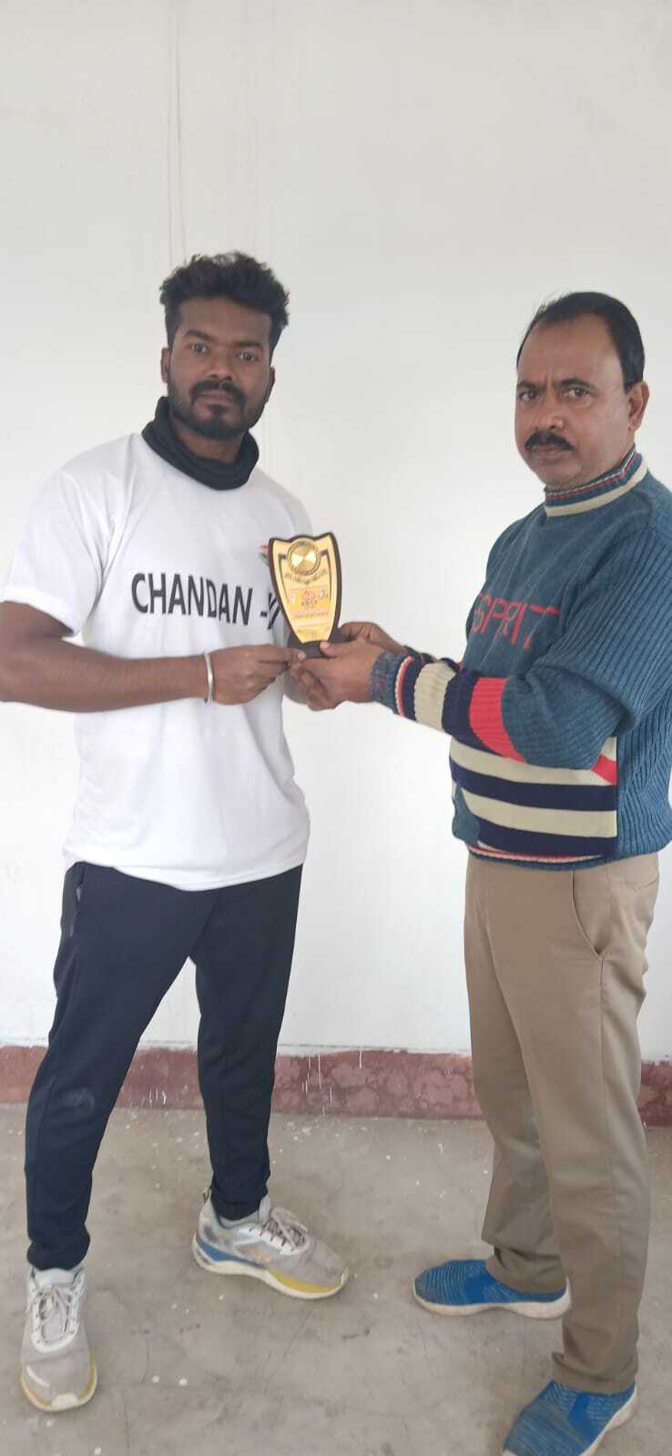 East Singhbhum : बासुकी सिंह मेमोरियल क्रिकेट प्रतियोगिता में चंदन इलेवन, मैनचेस्टर इलेवन साकची और लीवरपुल ए जमशेदपुर ने जीते मैच