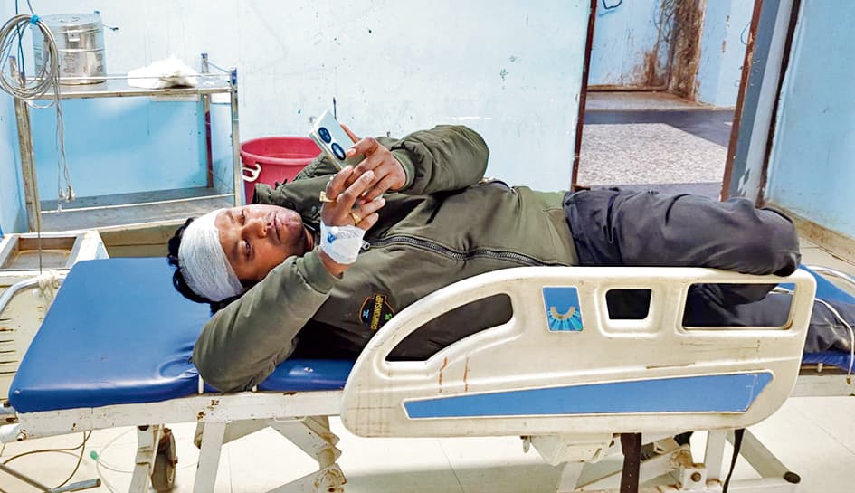 पुलिसकर्मियों के साथ मारपीट कर छीनी पिस्टल, सात धराये
