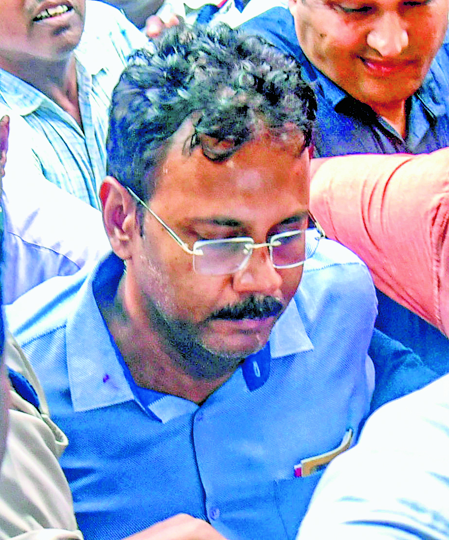 संदीप घोष व अभिजीत मंडल को मिली जमानत