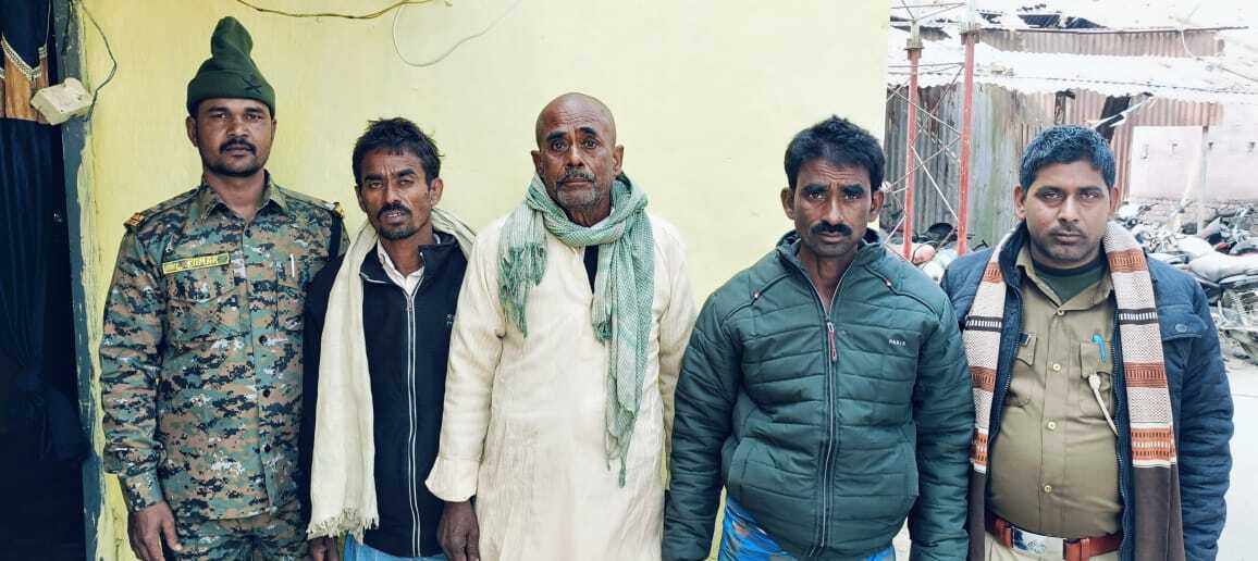 दो शराबी के साथ चार एनबी डब्लू वारंटी गिरफ्तार