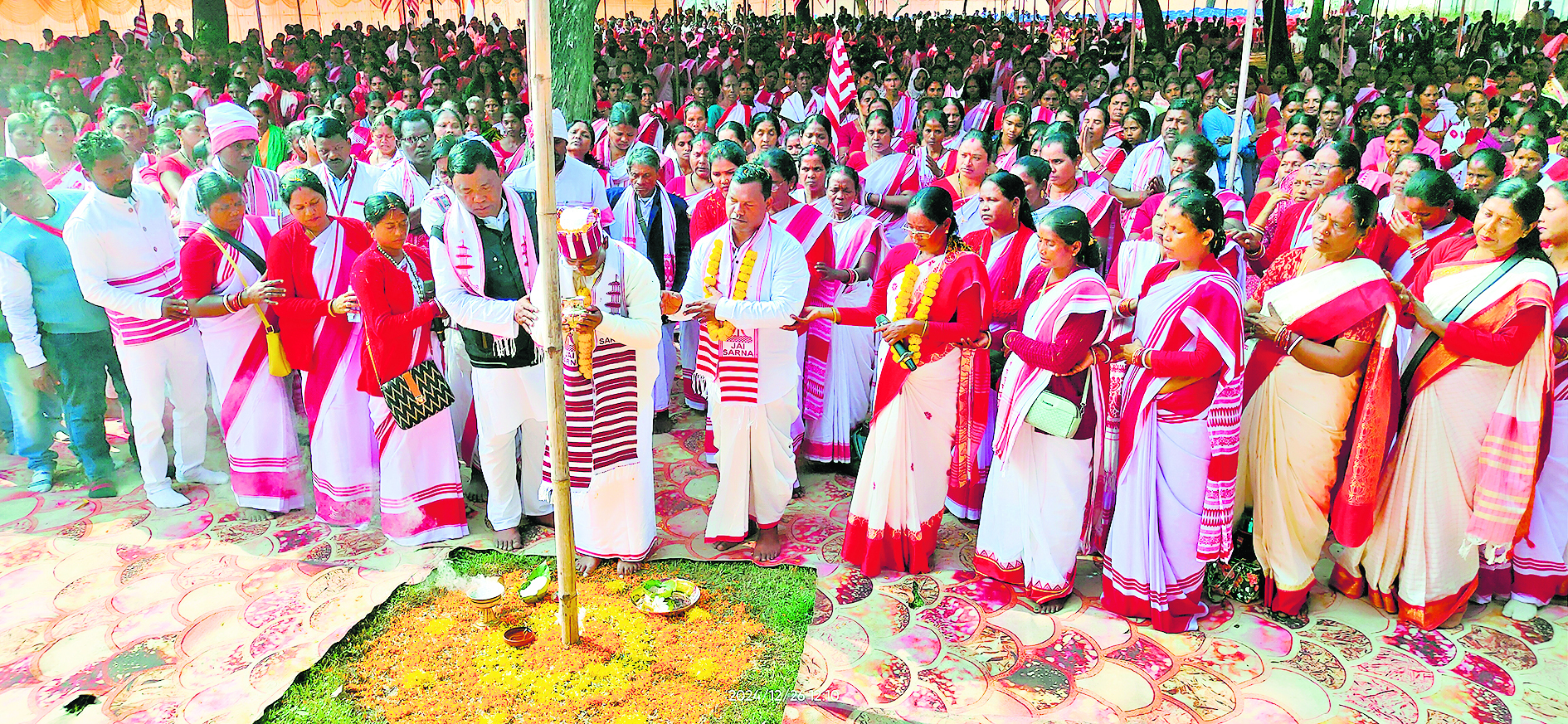Rourkela News: राजी पाड़हा के धार्मिक समावेश में आदिवासियों के धार्मिक जागरण, शिक्षा व जीवनशैली पर हुई चर्चा
