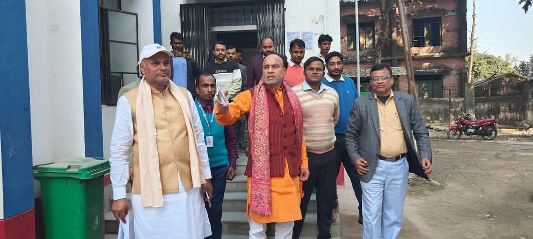 विधायक ने आंबेडकर विद्यालय का किया निरीक्षण