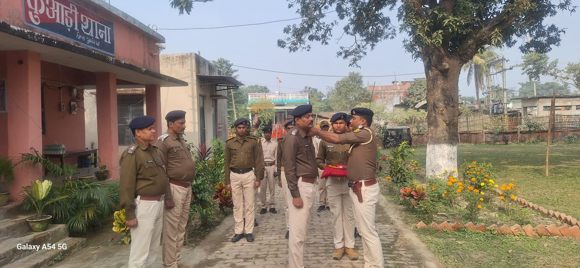 कुआड़ी थाना में एएसआइ को मिली प्रोन्नति