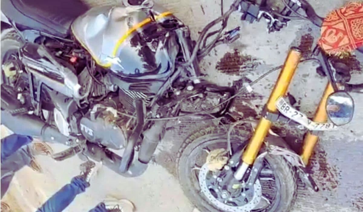 Bihar News: नवादा में तेज रफ्तार का कहर, खड़े ट्रैक्टर से टकराई बाइक, दो युवकों की दर्दनाक मौत