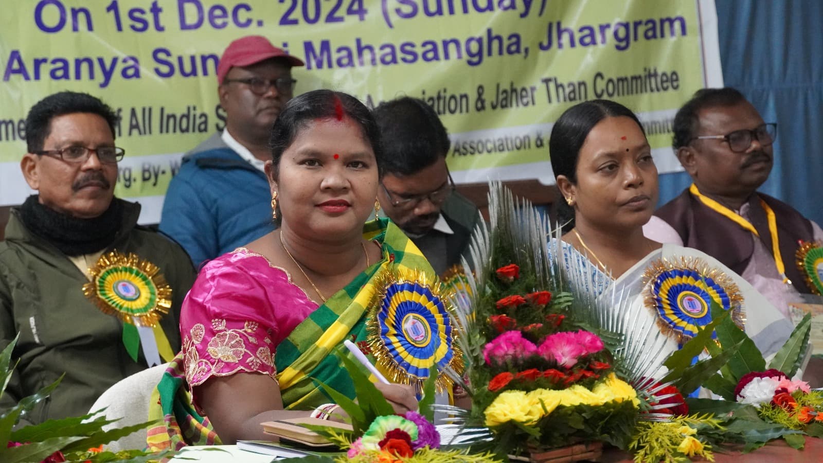 SANTHALI LITERATURE CONFERENCE : आदिवासी पहचान व महिलाओं को सशक्त बनाने में साहित्य का अहम योगदान: बीरबाहा हांसदा