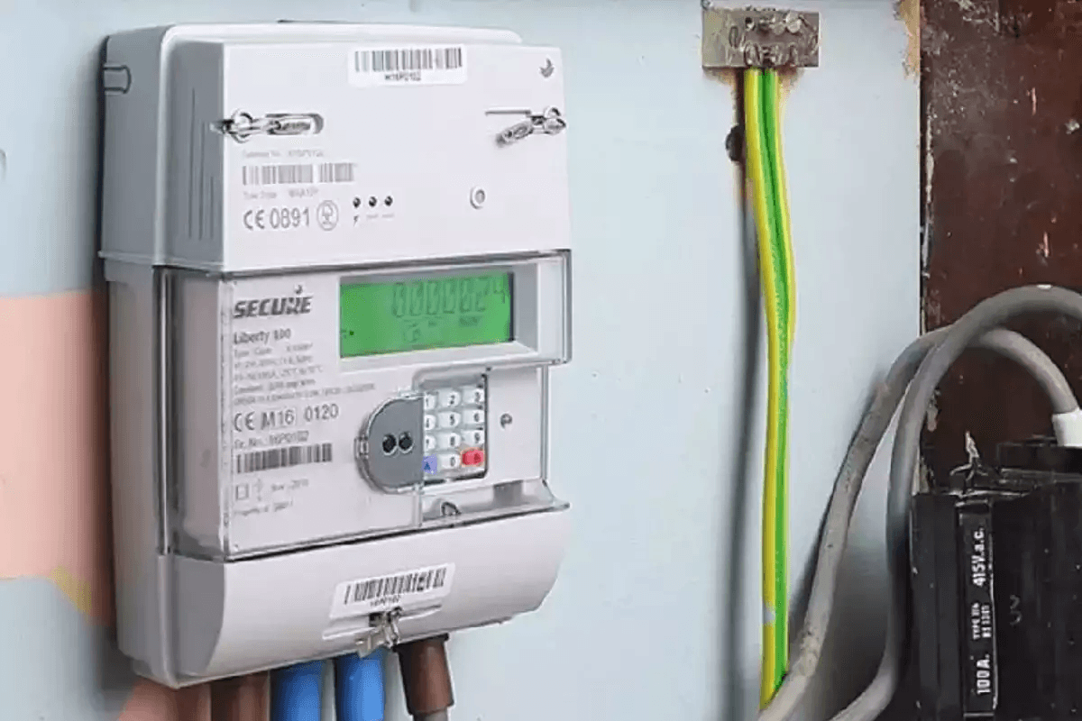 Smart Meter: मीटर रिचार्ज किया, लेकिन बैलेंस नहीं दिखा? स्मार्ट सिस्टम अपग्रेड के चलते इस दिन तक रह सकती है गड़बड़ी!