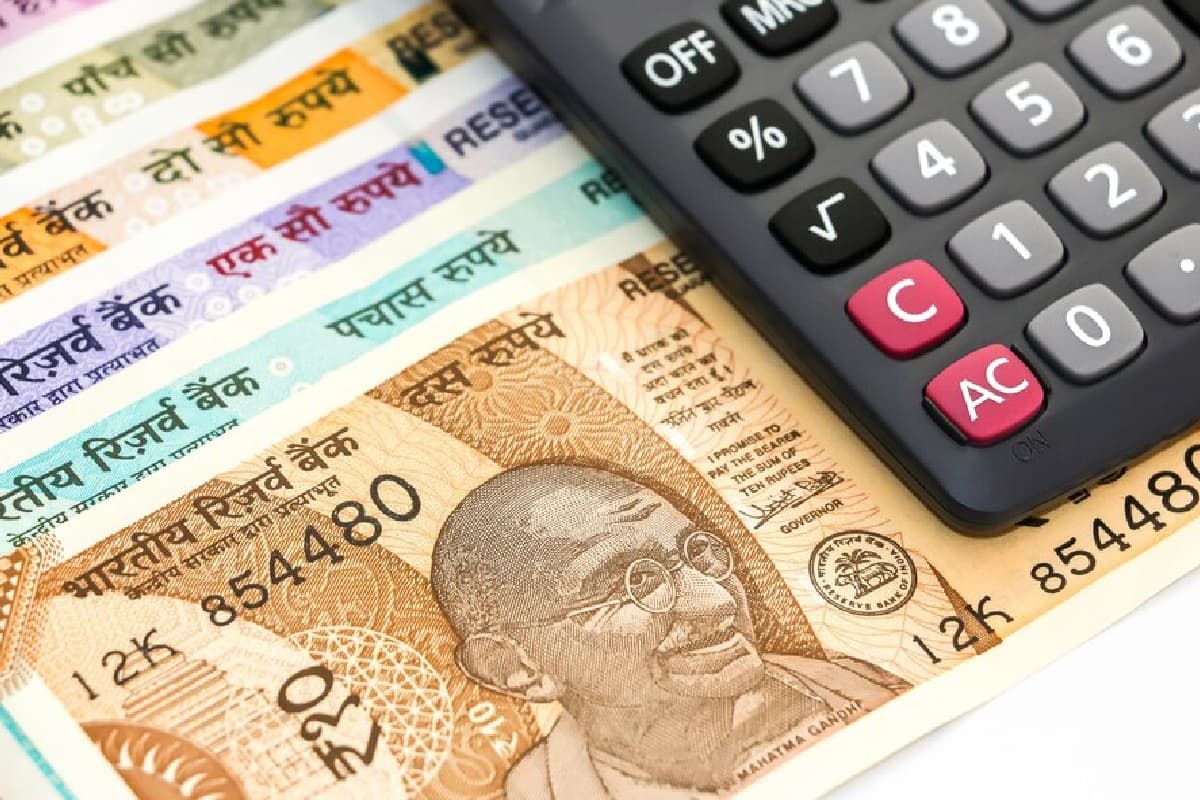 Budget 2025-26: घरेलू मांग को बढ़ाने के लिए पूंजीगत व्यय में 20% वृद्धि की संभावना, राजकोषीय घाटा 4.4% पर रखने का लक्ष्य