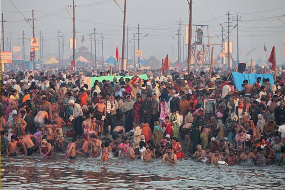 Mahakumbh 2025: महाकुंभ जा रहे हैं, तो प्रयागराज की इन 5 ऐतिहासिक इमारतों की जरूर करें सैर