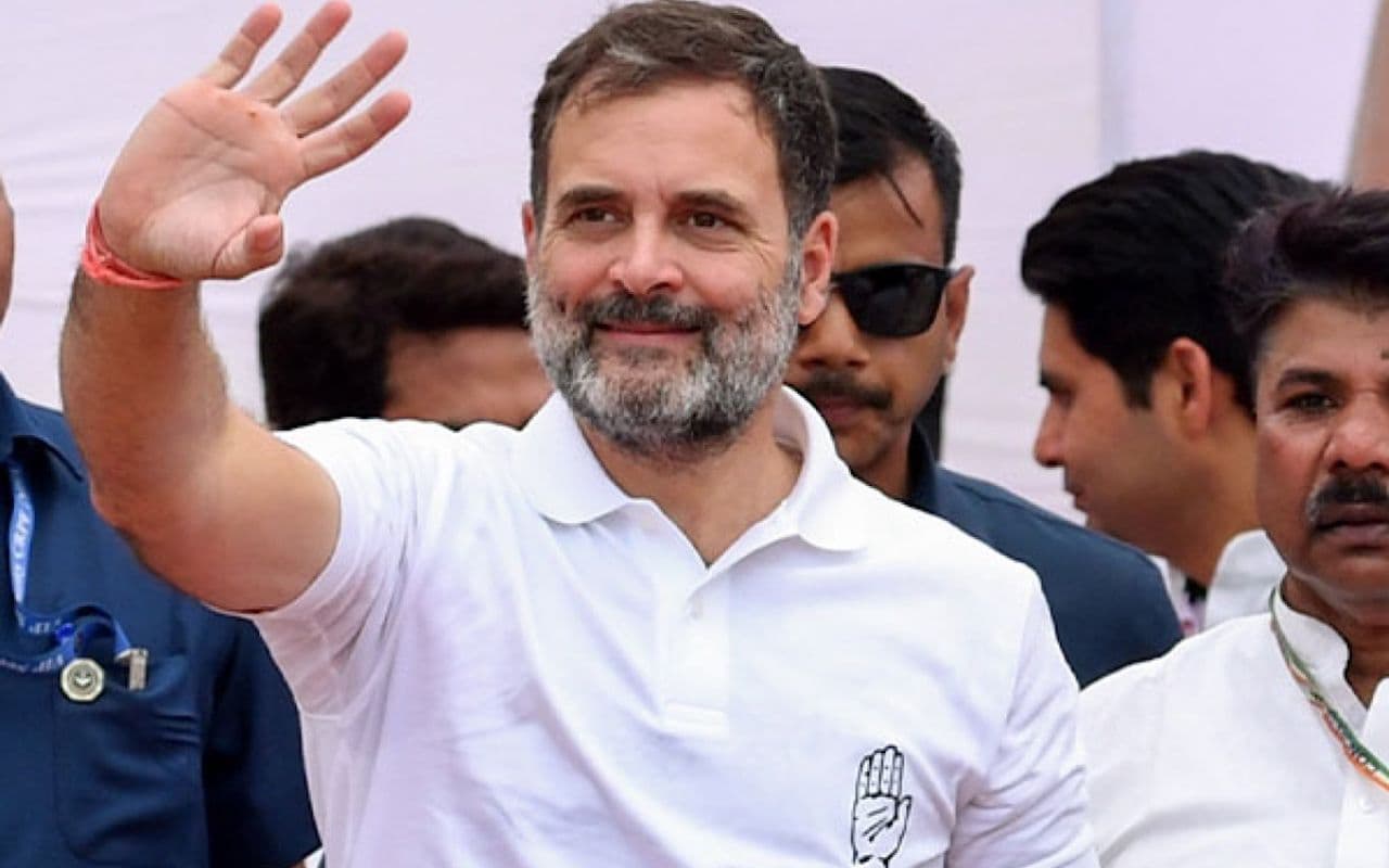 Bihar Politics: राहुल गांधी के बचाव में उतरी राजद, मनोज झा बोले- गलत तरीके से पेश किया गया बयान
