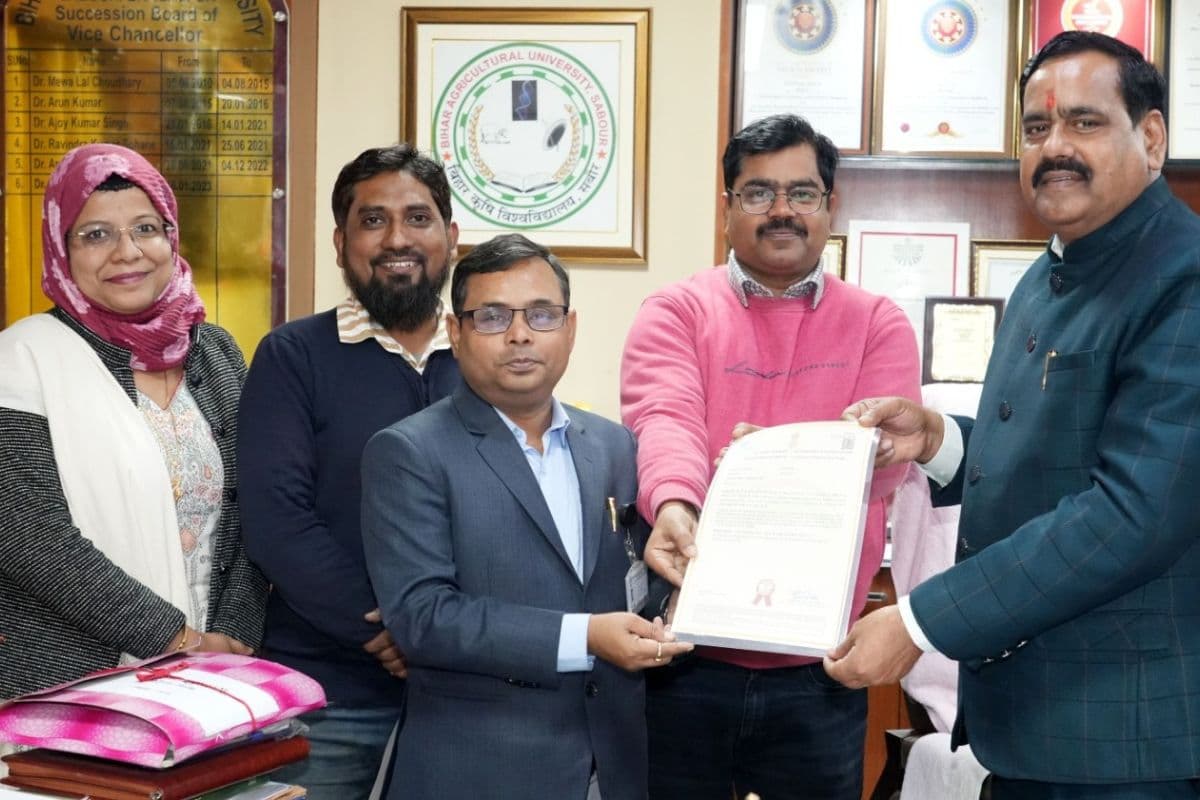 बिहार के लिए तोहफा लेकर आया नया साल, सबौर कृषि विश्वविद्यालय को मिला ‘ड्रैगन फ्रूट पोल डिगर’ का पेटेंट