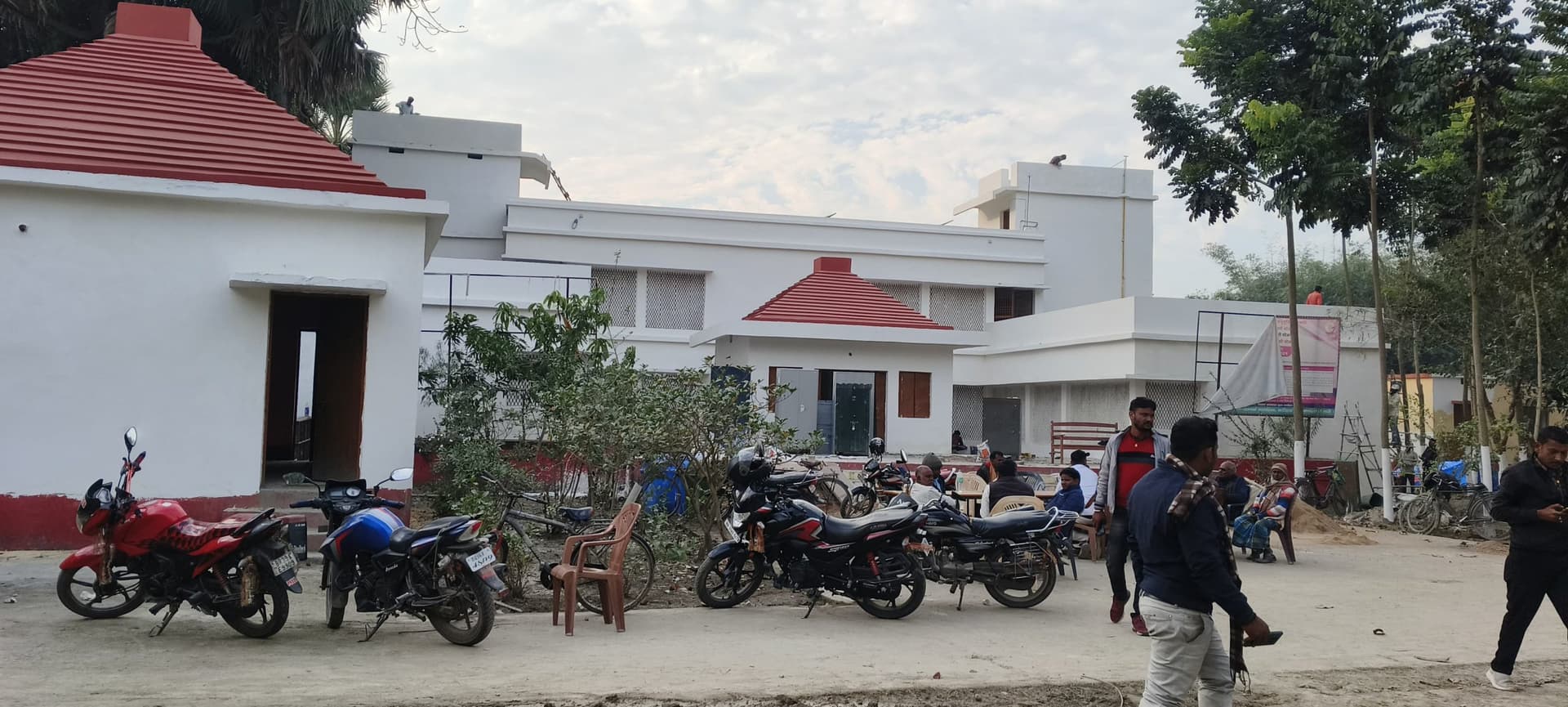 मुख्यमंत्री की संभावित कार्यक्रम को लेकर रामपुर में जोरों से चल रही तैयारी