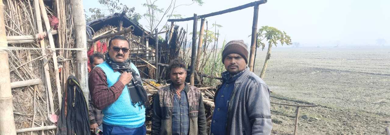 बोबिल में आग लगने से एक घर जला