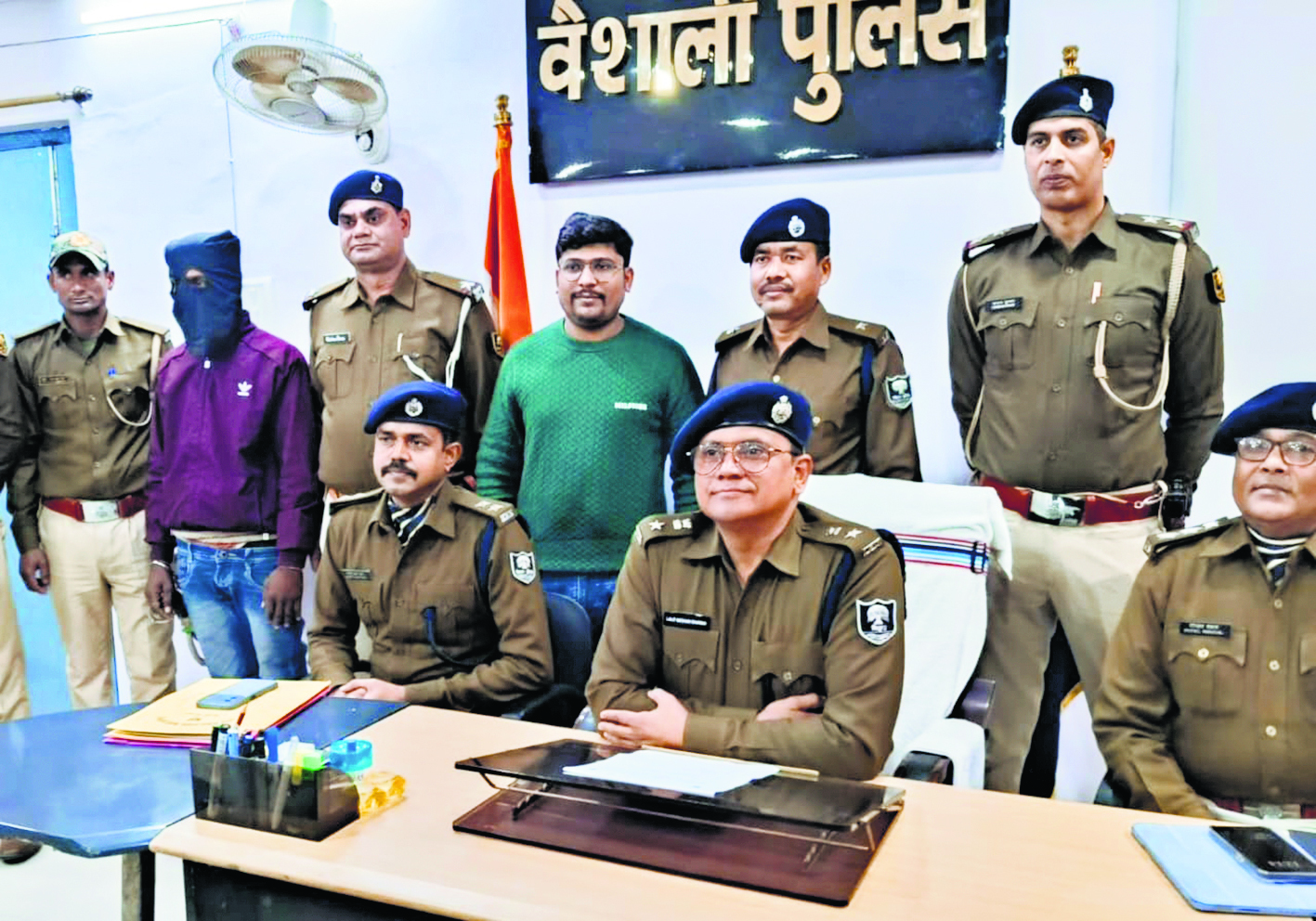 hajipur news. 50 हजार का इनामी कुख्यात गिरफ्तार, 14 मामलों में था वांछित