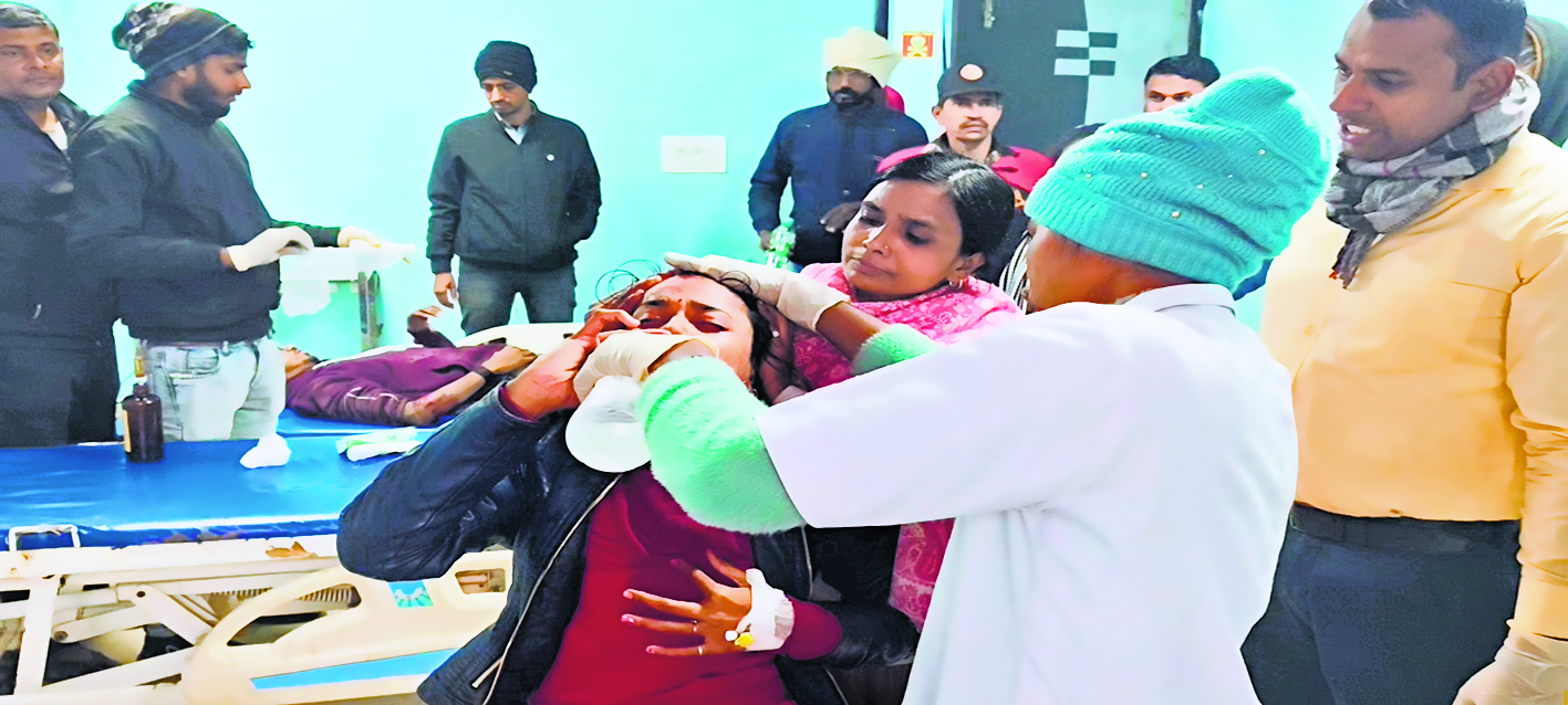 नवविवाहिता को खिलाया जहरीला पदार्थ, हालत बिगड़ी