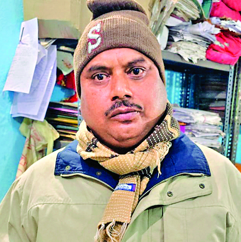 Ranchi Crime News : इलाज कराने आयी युवती से रिम्स की छत पर सुरक्षाकर्मी ने किया दुष्कर्म, गिरफ्तार