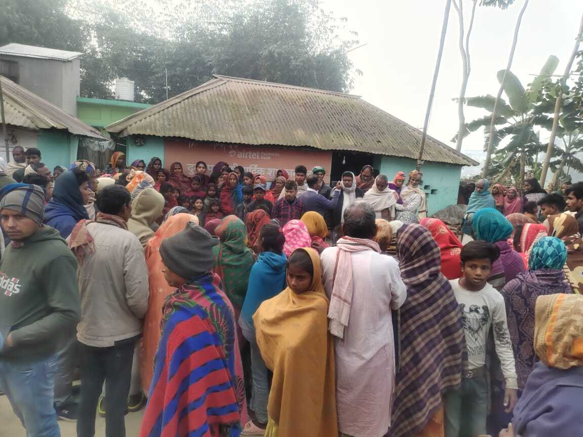 टोटो व बाइक की टक्कर में एक युवक की मौत, एक इलाजरत