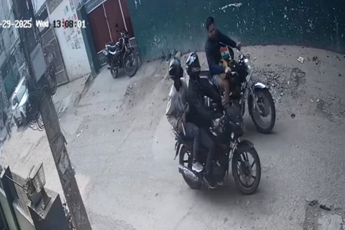 Patna News: पटना में BPSC छात्र पर ताबड़तोड़ फायरिंग, सीसीटीवी कैमरे में कैद हुई वारदात