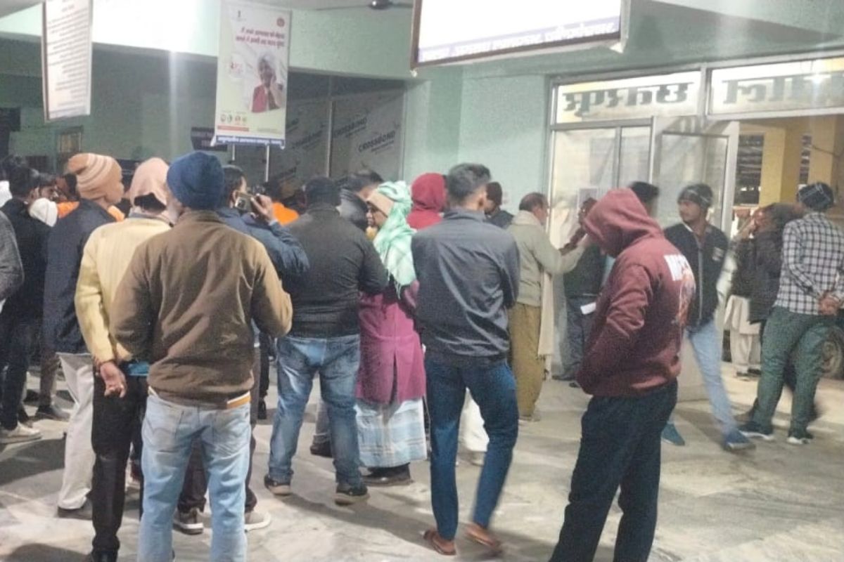 झारखंड के पलामू में दो बाइक की सीधी भिड़ंत, दो युवकों की मौत, दो घायल