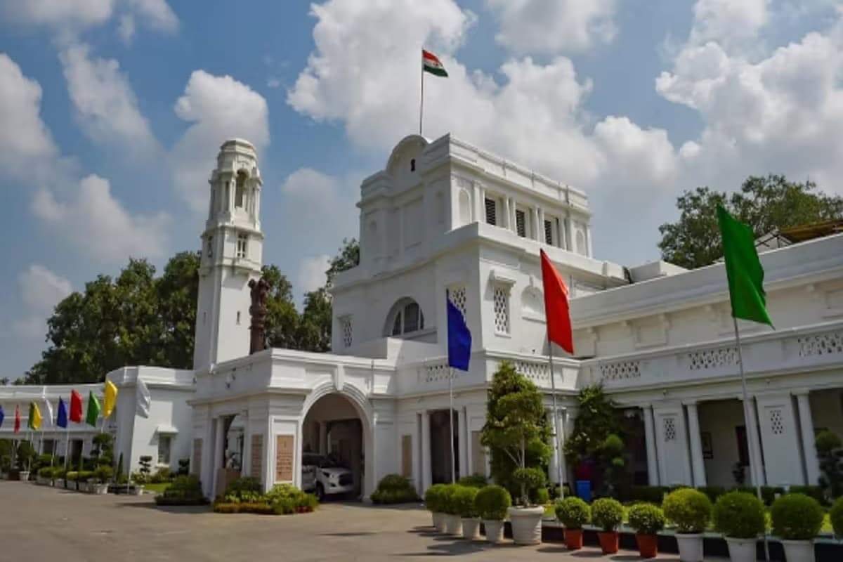 Delhi: दिल्ली में अब एलजी-सीएम के बीच नहीं होगी तकरार, जानें भाजपा नेताओं ने क्या किया दावा