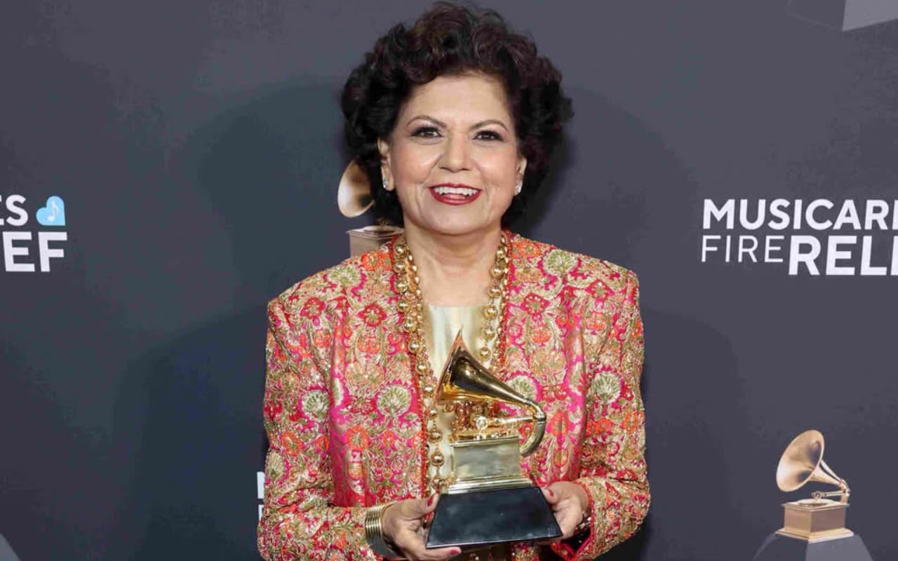 Grammy Awards 2025: भारतीय-अमेरिकी आर्टिस्ट चंद्रिका टंडन ने इस कैटेगरी में अवॉर्ड किया अपने नाम, यहां देखें विनर्स की पूरी लिस्ट