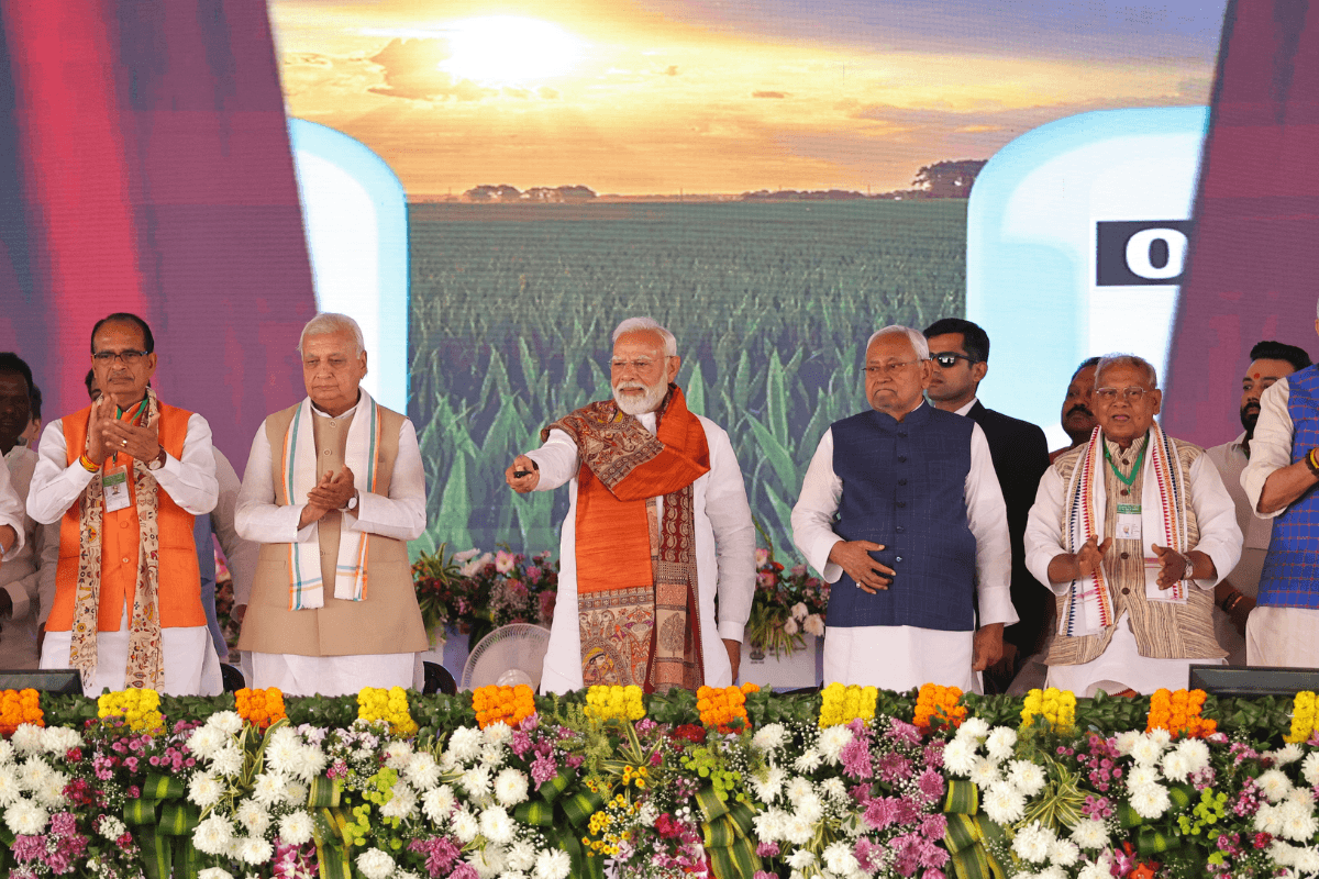 PM Modi Bihar Visit: पीएम मोदी ने 9.8 करोड़ किसानों को दी बड़ी सौगात, सम्मान निधि योजना की 19वीं किस्त जारी