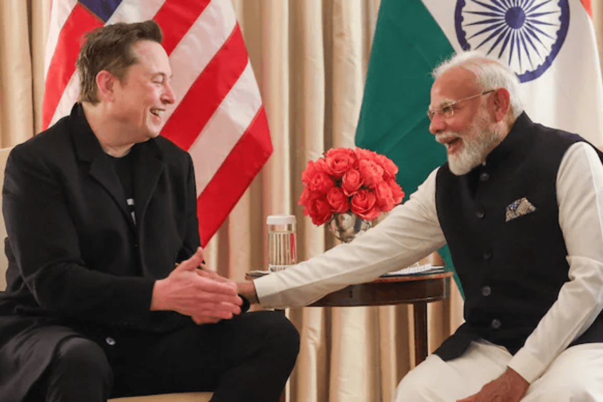 Tesla Hiring In India: टेस्ला करने जा रही है भारत में एंट्री! इन पदों पर निकली वैकेंसी, यहां से कर सकेंगे आवेदन