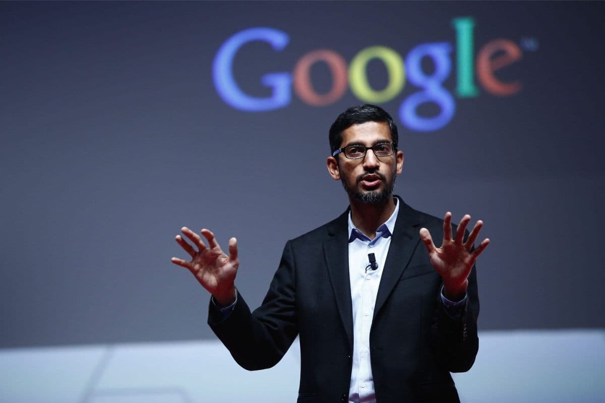 3 केले वाली इमोजी पोस्ट कर Sundar Pichai कहना क्या चाहते हैं? क्या कोई बड़ी तैयारी कर रहा Google