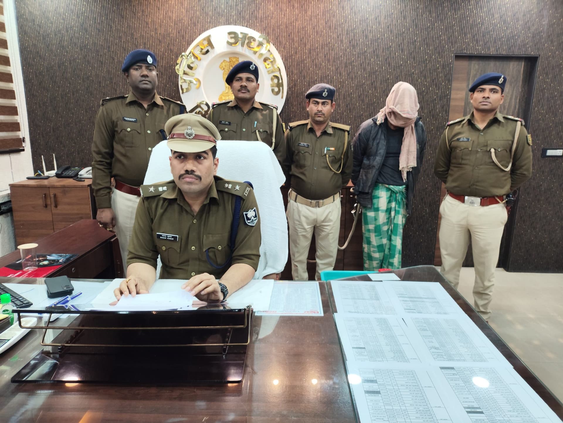 कुख्यात अपराधी मंगलू उर्फ मंगल चढ़ा पुलिस के हत्थे, पुलिस व एसटीएफ ने की संयुक्त कार्रवाई