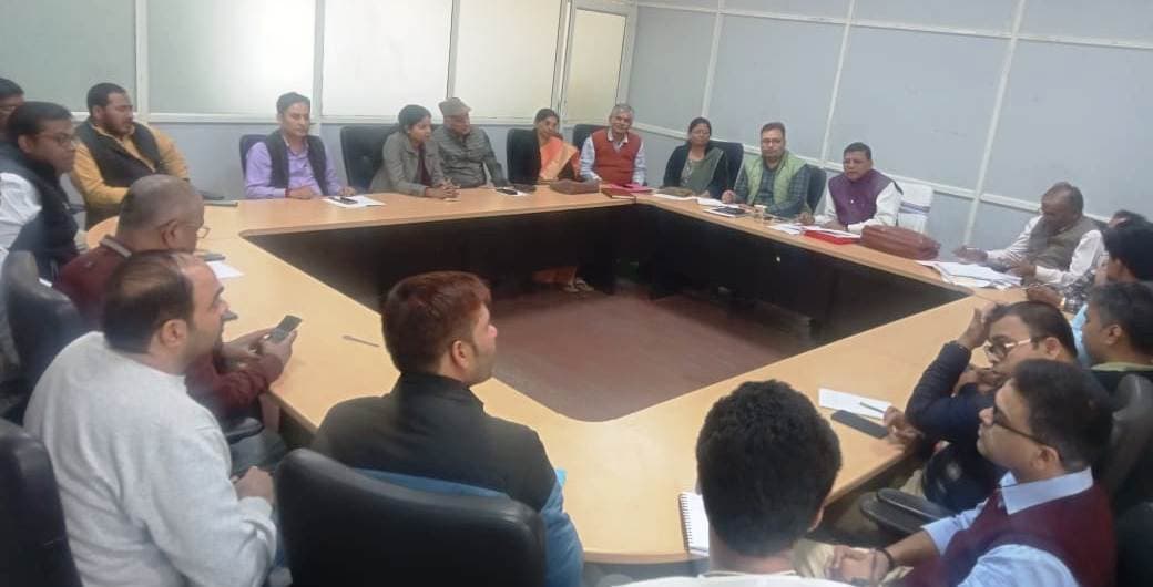 दीक्षांत समारोह में अधिक से अधिक विद्यार्थियों को शामिल होने को लेकर करें प्रेरित : कुलपति