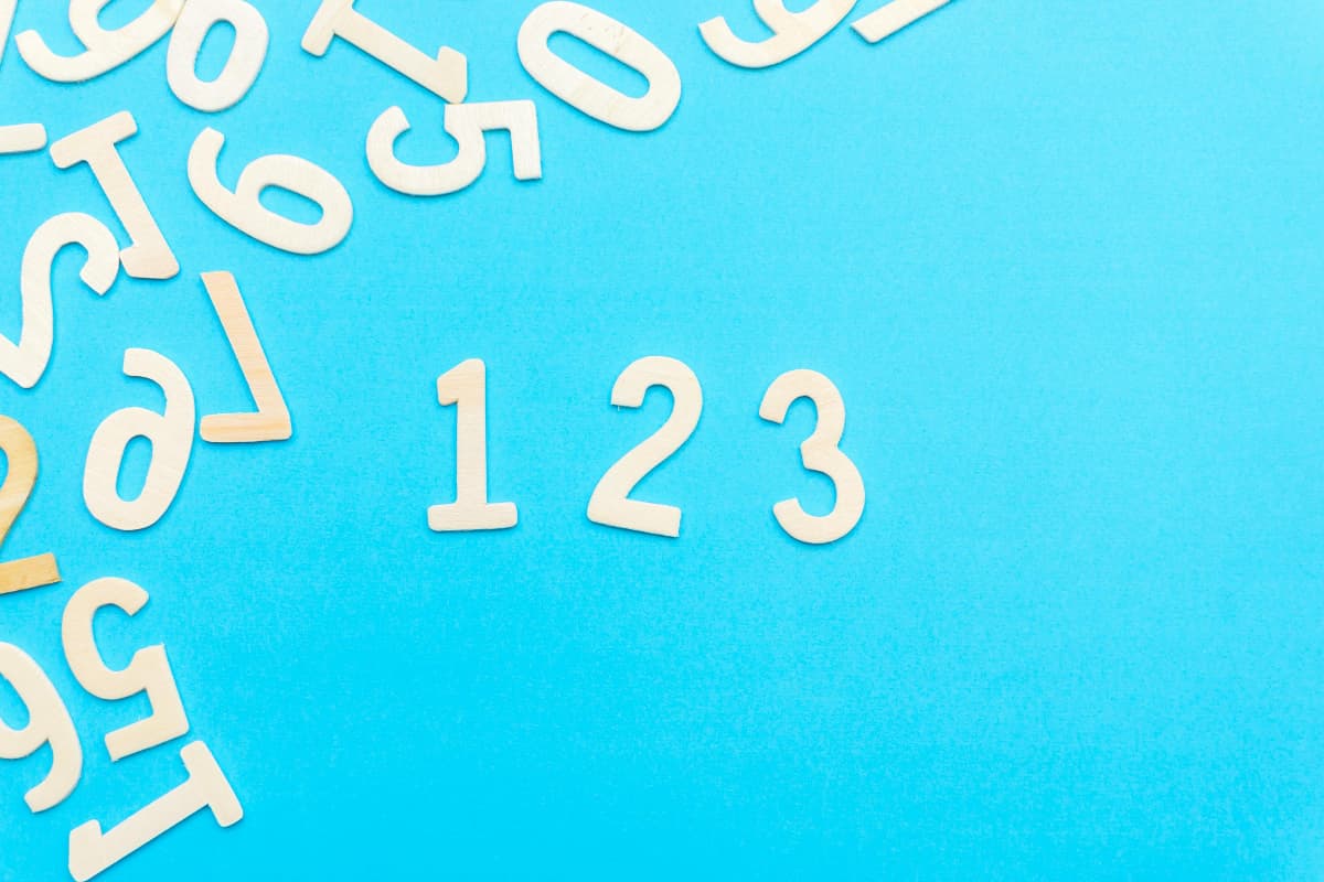 Numerology: इस मूलांक के लोगों की अचानक से बदलती है तकदीर, 30 की उम्र के बाद चमक जाता है भाग्य