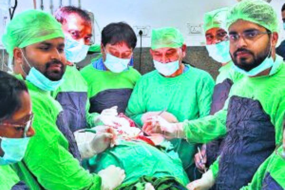 क्या होता है कमांडो सर्जरी? जिससे PMCH के डॉक्टरों ने कैंसर पीड़ित की बचाई जान