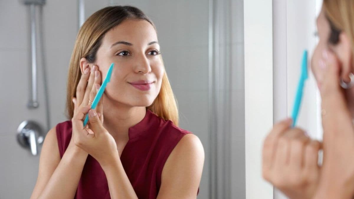 Facial Hair Removing Tips: आसानी से निकल जायेंगे चेहरे के टिनी हेयर, फॉलो कर लें ये टिप्स