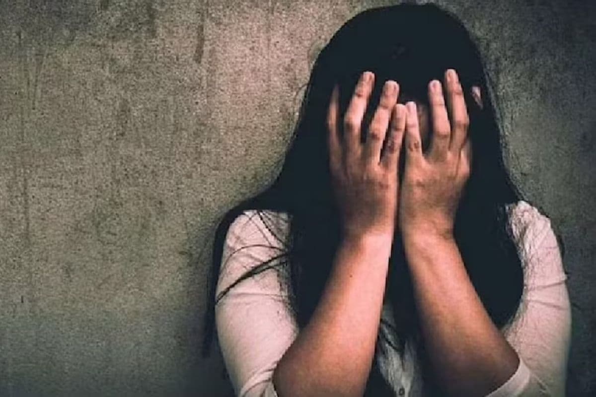 शादी का झांसा देकर आर्मी के जवान ने 5 साल तक बनाया हवस का शिकार, नौकरी लगते ही वादे से मुकरा