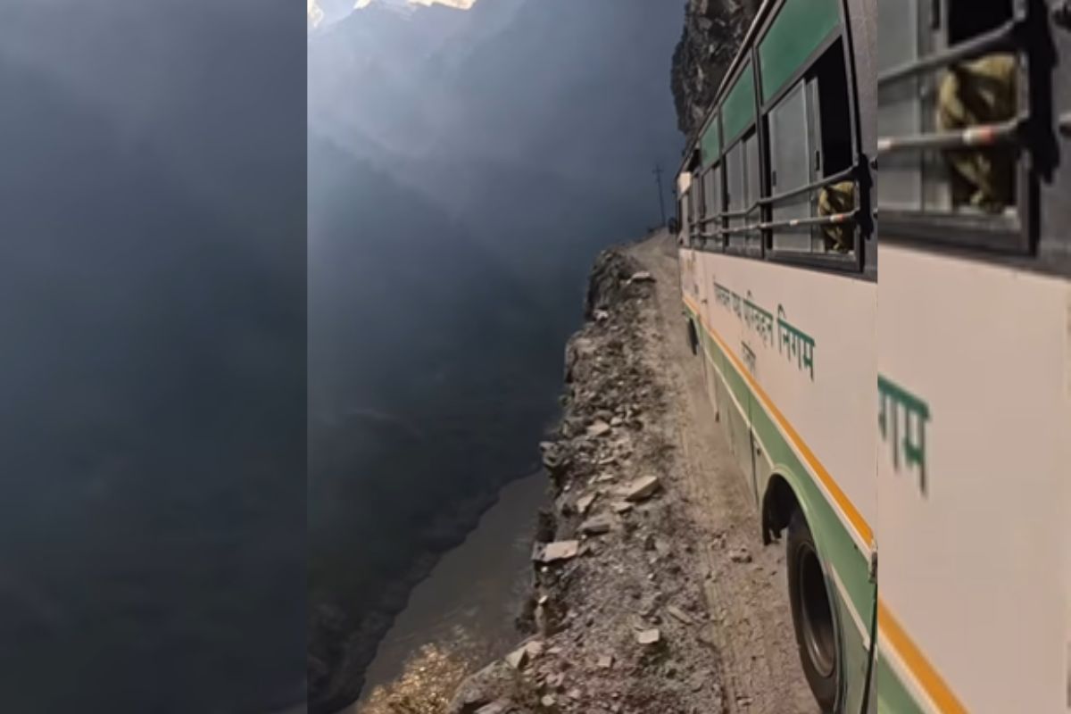 Viral Video: संकरी पहाड़ी रास्ता, सामने घुमावदार मोड़, बस ड्राइवर के हुनर को सराह रहे लोग, देखें वीडियो