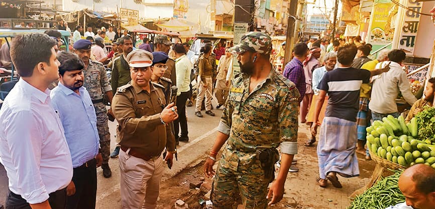 जाम से मुक्ति को बाजार में चलाया अतिक्रमण हटाओ अभियान