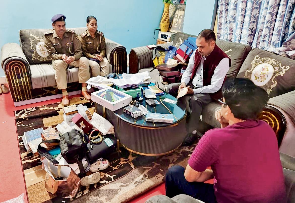 नालंदा डीटीओ के मकान पर एसवीयू ने की छापेमारी