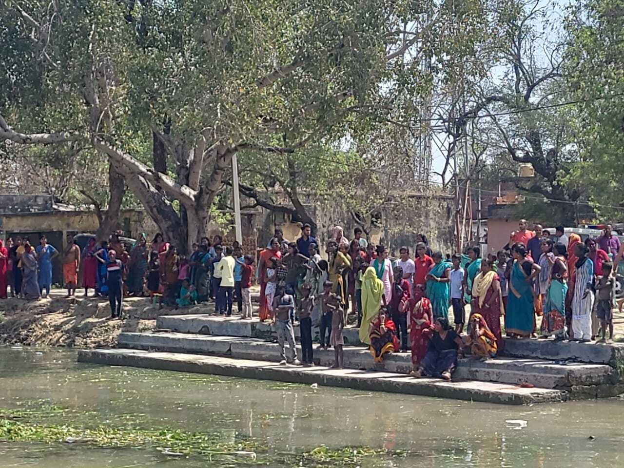 तालाब में डूबने से बच्चे की 13 वर्षीय छात्र मौत